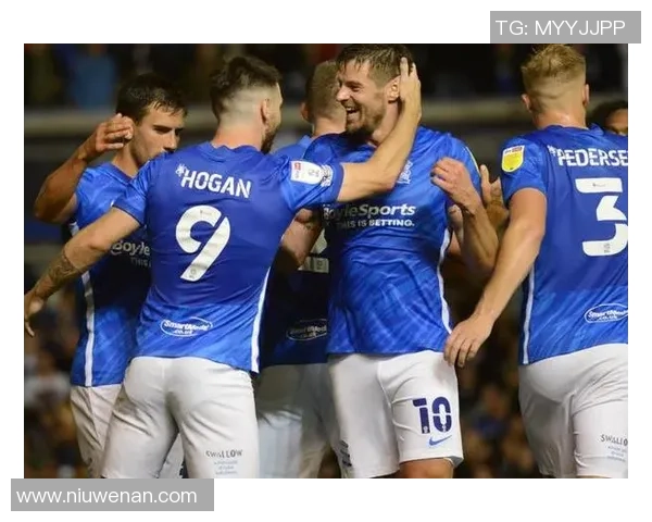 伯明翰主场迎战女王公园巡游队争夺英冠积分榜重要位置